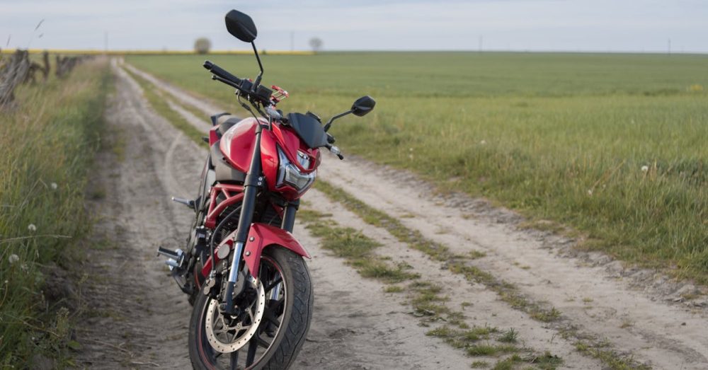 obtenez la meilleure assurance pour votre moto avec nos offres compétitives. protégez votre véhicule et votre sécurité sur la route grâce à une couverture complète adaptée à vos besoins.