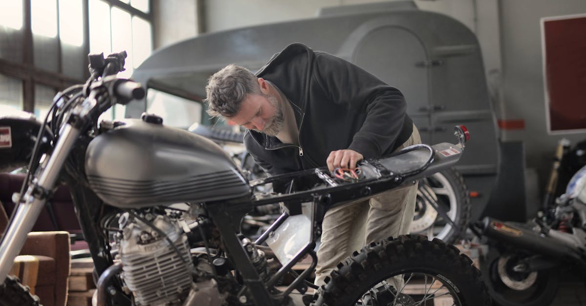 découvrez le service client d'allianz pour l'assurance moto : des conseillers disponibles pour répondre à vos questions, vous guider dans vos démarches et vous aider à trouver la meilleure couverture pour votre deux-roues.