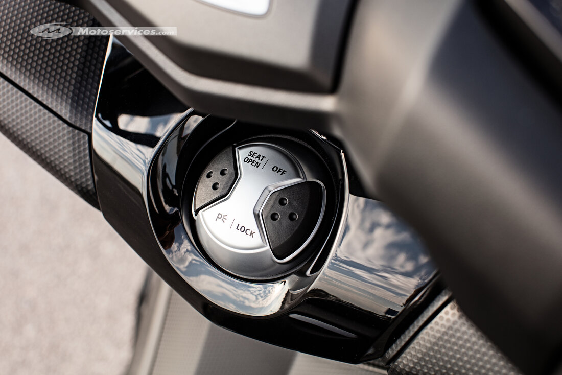 découvrez notre assurance spécialement conçue pour les jeunes conducteurs de tmax 530. profitez de tarifs compétitifs, d'une couverture adaptée à vos besoins et d'un service client à votre écoute. assurez votre sécurité sur la route avec une protection fiable et flexible.