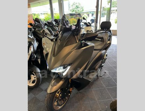 découvrez notre guide complet sur l'assurance tmax au maroc, des conseils pour choisir la meilleure couverture, les démarches à suivre et les avantages de nos offres adaptées à vos besoins. protégez votre véhicule en toute sérénité !