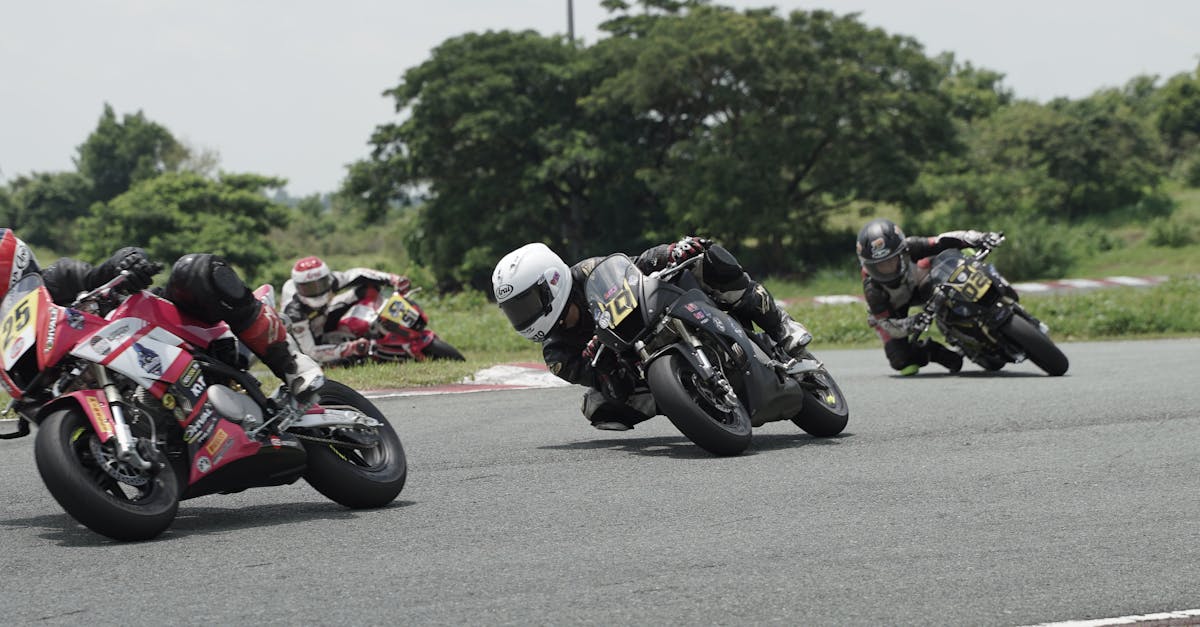 protégez votre moto avec une assurance complète et adaptée à vos besoins. comparez les offres d'assurance pour motos et trouvez la couverture idéale pour rouler en toute sérénité.