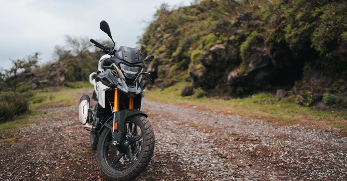 découvrez les meilleures options d'assurance pour motos afin de protéger votre véhicule et vous-même. comparez les tarifs, les couvertures et trouvez l'assurance qui répond à tous vos besoins d'aventurier sur deux roues.