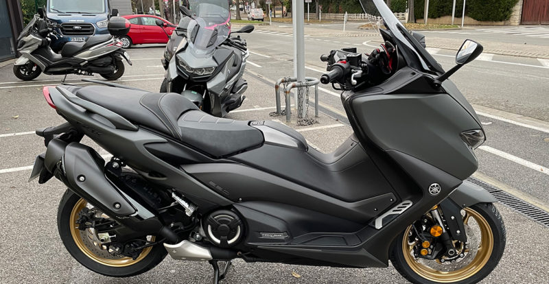 découvrez les prix du yamaha tmax 2021. explorez les options et les caractéristiques de ce scooter emblématique, ainsi que les meilleures offres disponibles pour acquérir ce modèle performant et élégant.
