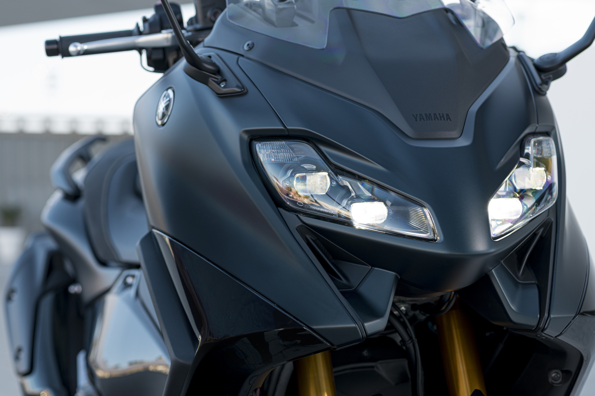 découvrez les prix du yamaha tmax 2021, une référence en matière de scooter sportif avec des performances de pointe et un design moderne. comparez les offres, explorez les options disponibles et trouvez le meilleur rapport qualité-prix pour ce modèle emblématique.