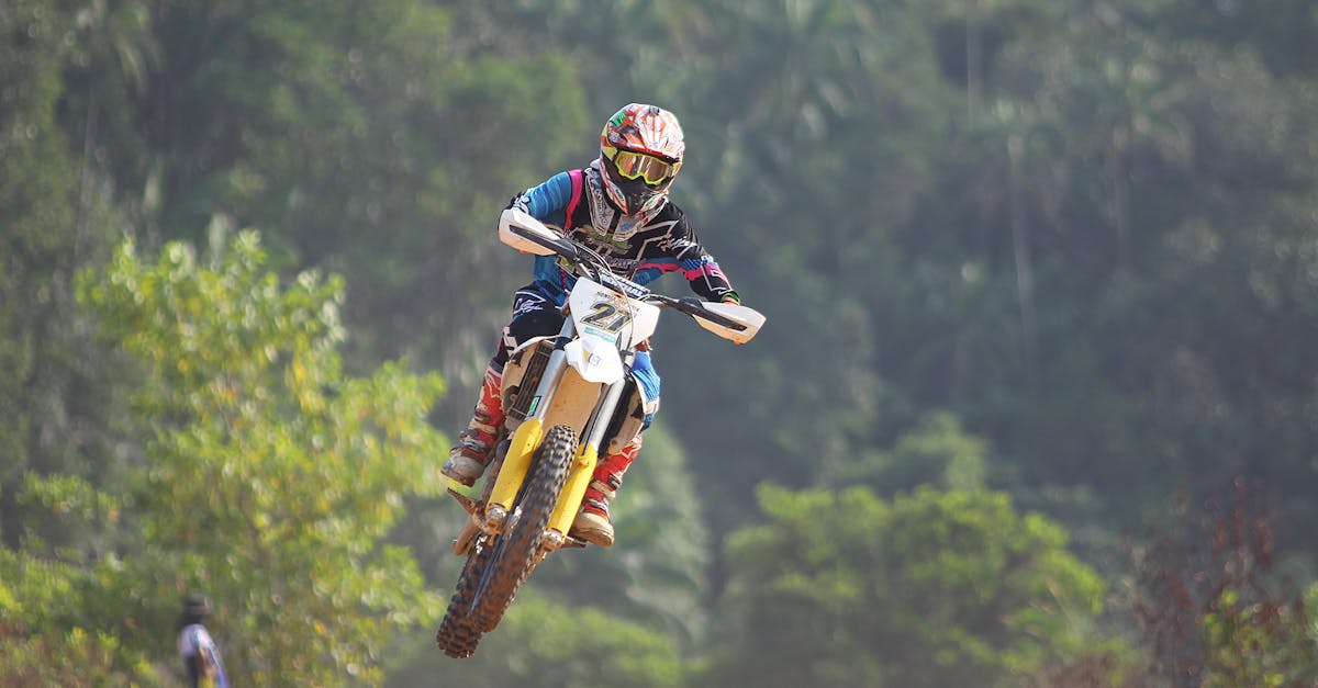 protégez votre moto avec une assurance adaptée à vos besoins. découvrez nos options d'assurance moto, incluant couverture complète, assistance routière et tarifs compétitifs. assurez-vous de rouler en toute sérénité !