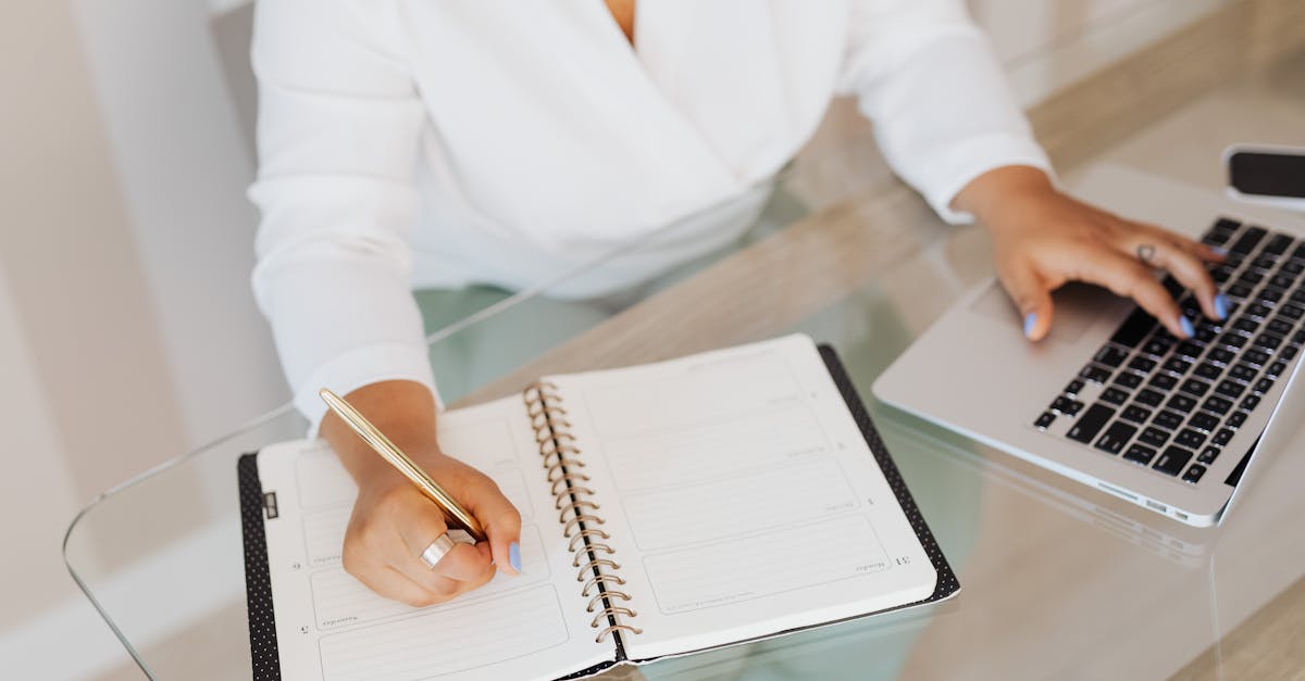 découvrez les meilleures pratiques en gestion des réclamations pour optimiser vos processus, améliorer la satisfaction client et garantir une résolution rapide et efficace des litiges. notre guide vous aide à maîtriser les enjeux et les stratégies de la gestion des réclamations.