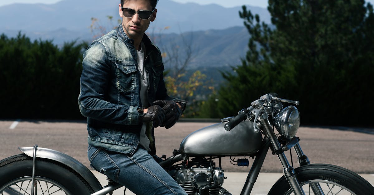 obtenez la meilleure assurance moto pour protéger votre véhicule tout en profitant de vos balades en toute sérénité. comparez les offres, découvrez des garanties adaptées et roulez en toute confiance.