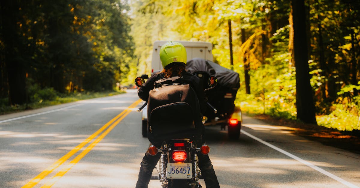 protégez votre moto avec une assurance adaptée à vos besoins. découvrez nos offres d'assurance moto complètes et abordables, conçues pour garantir votre sécurité et celle de votre véhicule. comparez les options et choisissez la couverture idéale pour votre conduite.