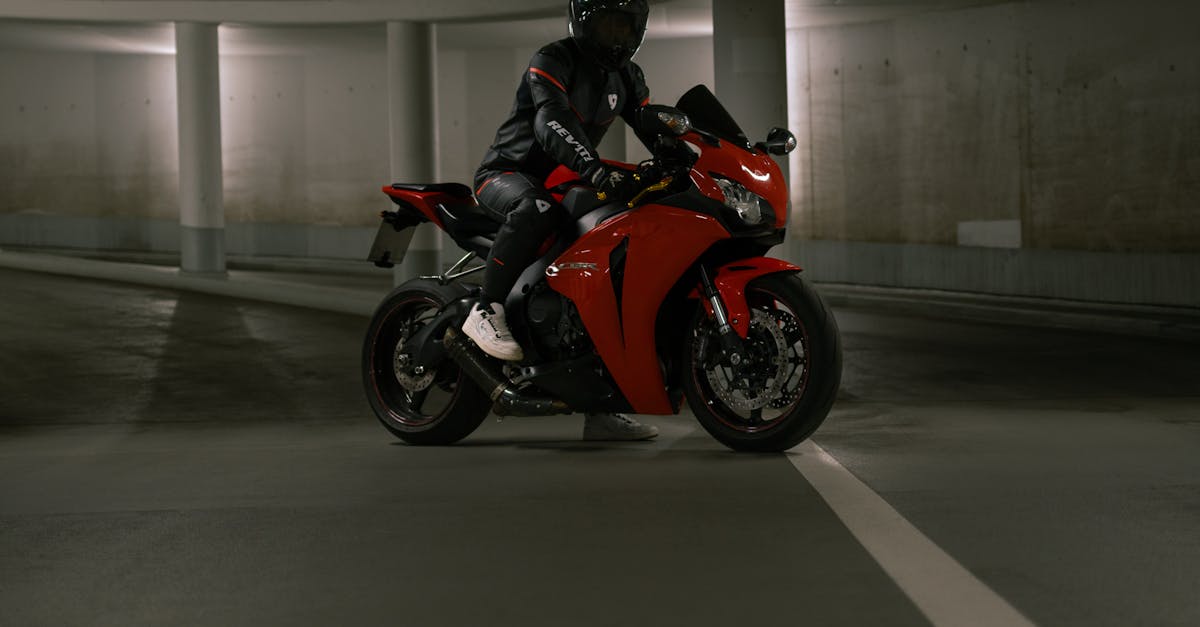 découvrez notre assurance moto sur mesure, conçue pour protéger votre véhicule et vous offrir une tranquillité d'esprit sur la route. profitez de couvertures adaptées à vos besoins, d'une assistance en cas d'accident et de tarifs compétitifs.