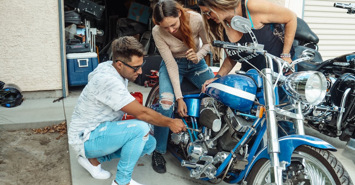assurez votre moto en toute sérénité avec notre assurance moto adaptée à vos besoins. profitez de protections complètes, de tarifs compétitifs et d'un service client dédié pour rouler en toute confiance.