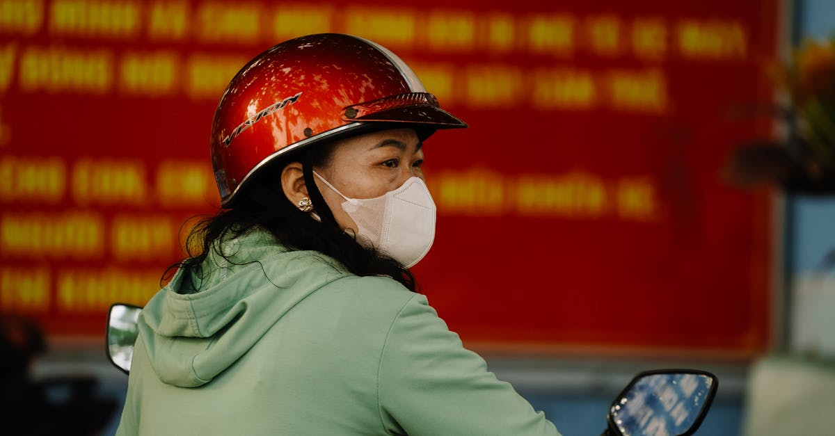 découvrez nos conseils essentiels pour garantir la sécurité des motards sur la route. apprenez les meilleures pratiques, l'équipement recommandé et les comportements à adopter pour rouler en toute sécurité à moto.