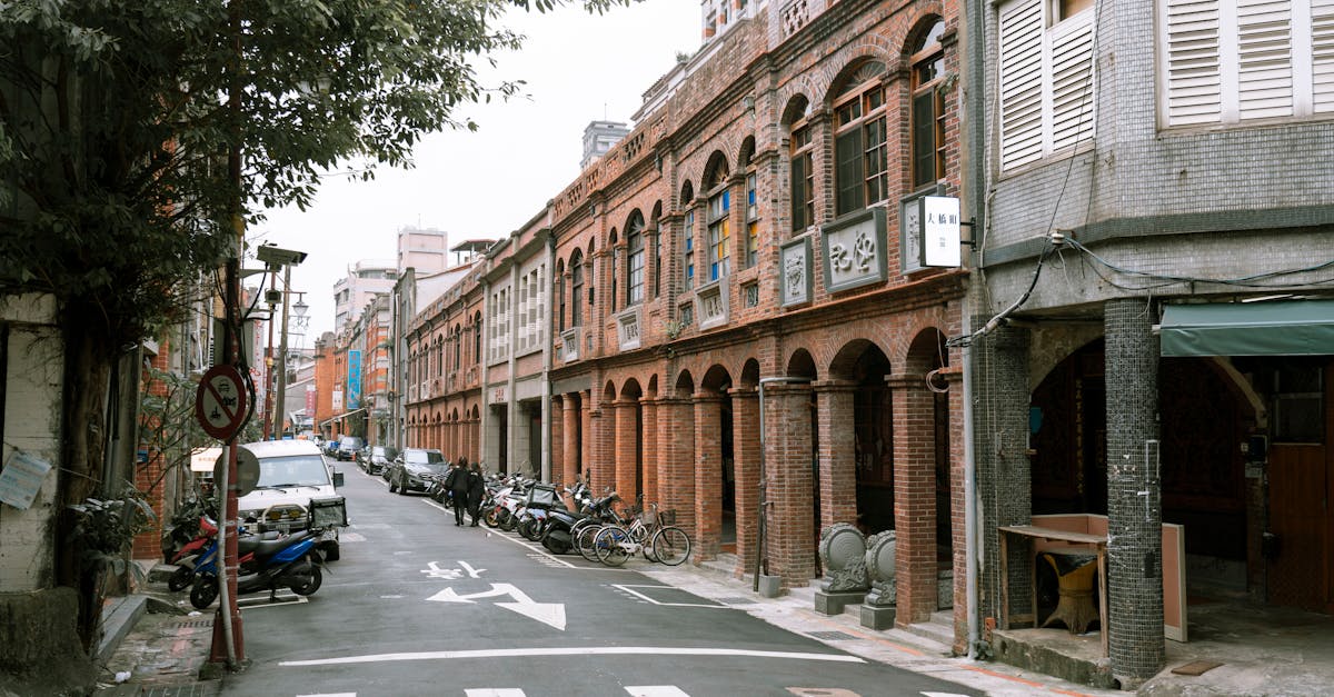 découvrez notre assurance moto sur mesure, offrant une protection complète et des tarifs compétitifs. protégez votre passion avec une couverture adaptée à vos besoins et circulez en toute sérénité sur les routes.