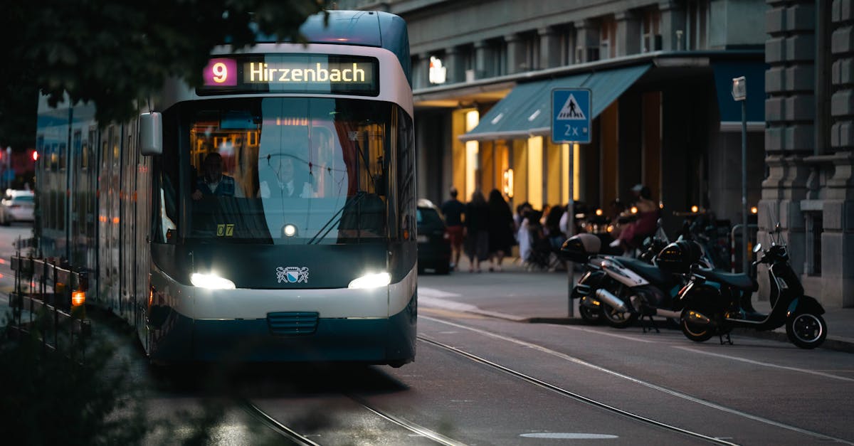 découvrez les meilleures options d'assurance pour votre moto. protégez-vous et votre véhicule avec des couvertures adaptées à vos besoins, des tarifs compétitifs et un service client réactif. obtenez un devis gratuit dès aujourd'hui !