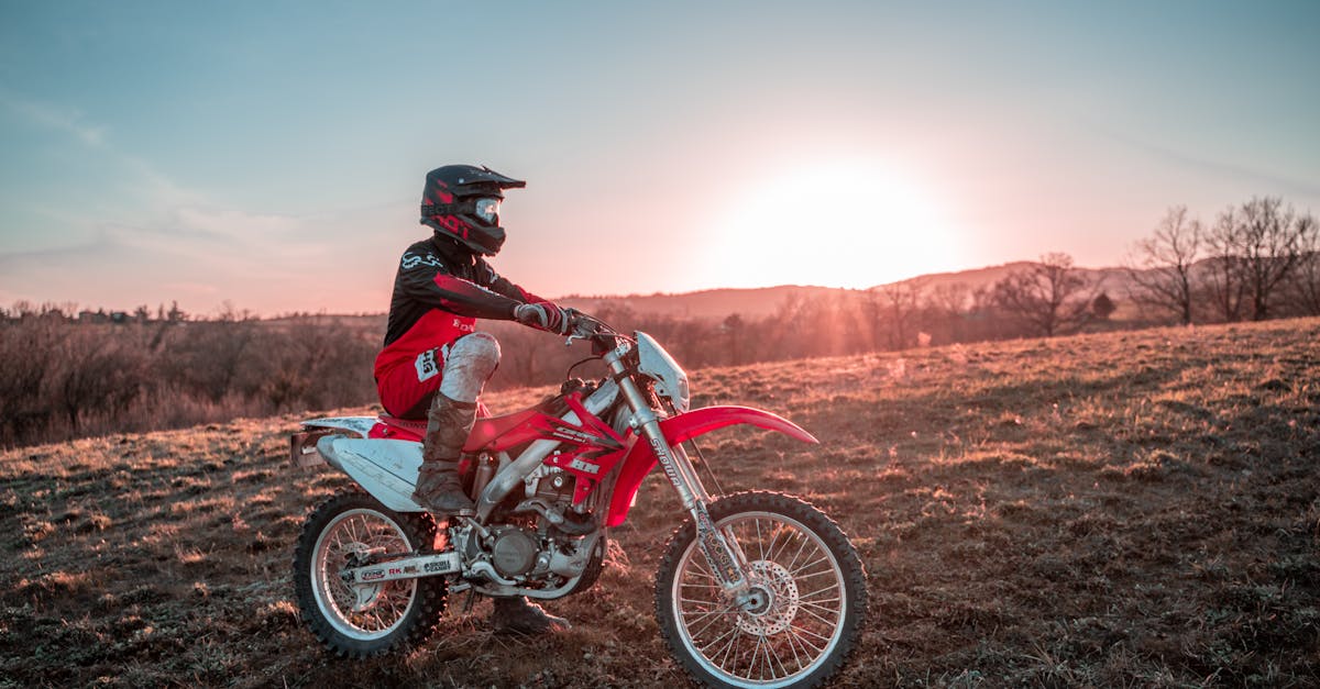 découvrez nos options d'assurance moto adaptées à tous les conducteurs. protégez votre véhicule et votre sécurité sur la route avec des couvertures complètes et des tarifs compétitifs. obtenez un devis gratuit dès aujourd'hui et roulez en toute sérénité.