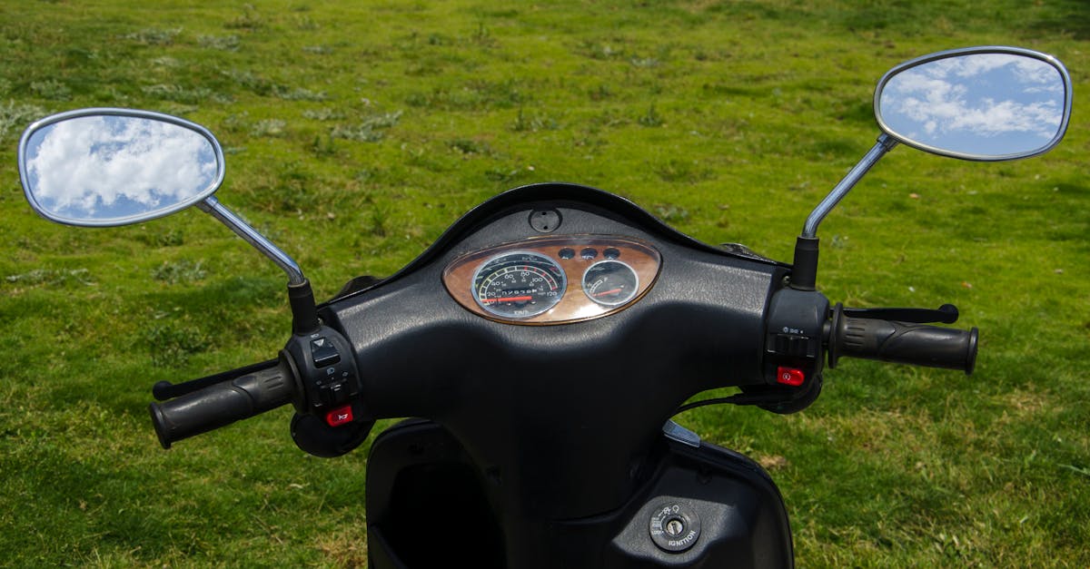 découvrez notre assurance moto adaptée à vos besoins. protégez votre deux-roues avec une couverture complète, des tarifs compétitifs et un service client réactif. obtenez un devis en ligne en quelques clics et partez serein sur la route.