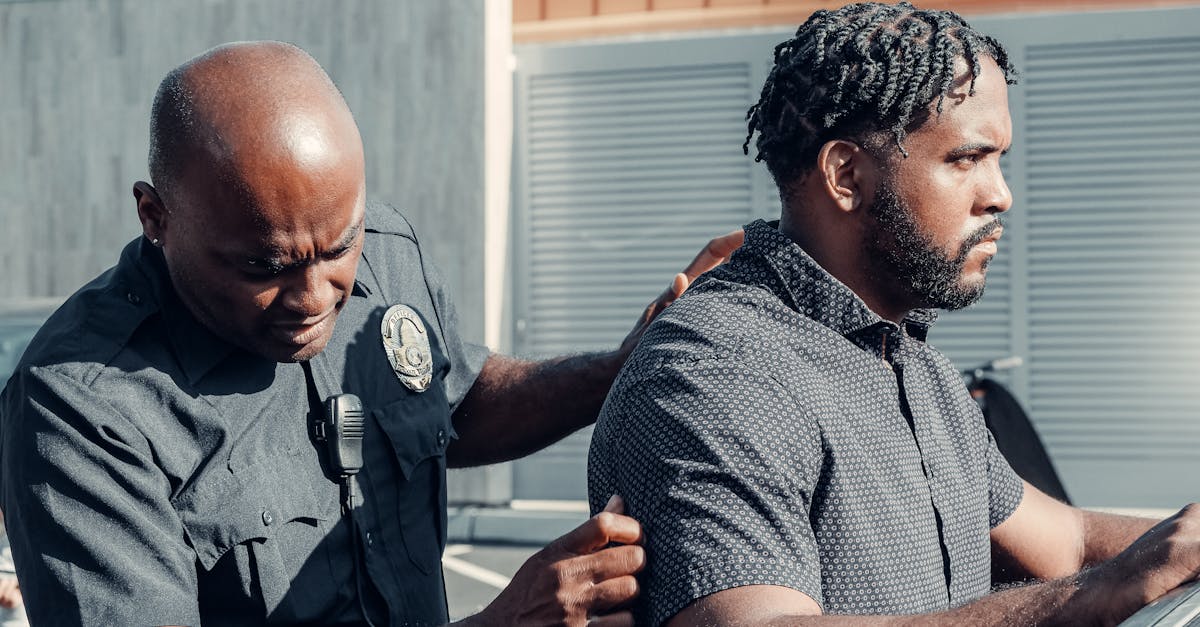 découvrez des solutions efficaces et fiables pour la protection contre le vol de motos. protégez votre véhicule à deux roues avec des dispositifs de sécurité innovants pour une tranquillité d'esprit maximale.