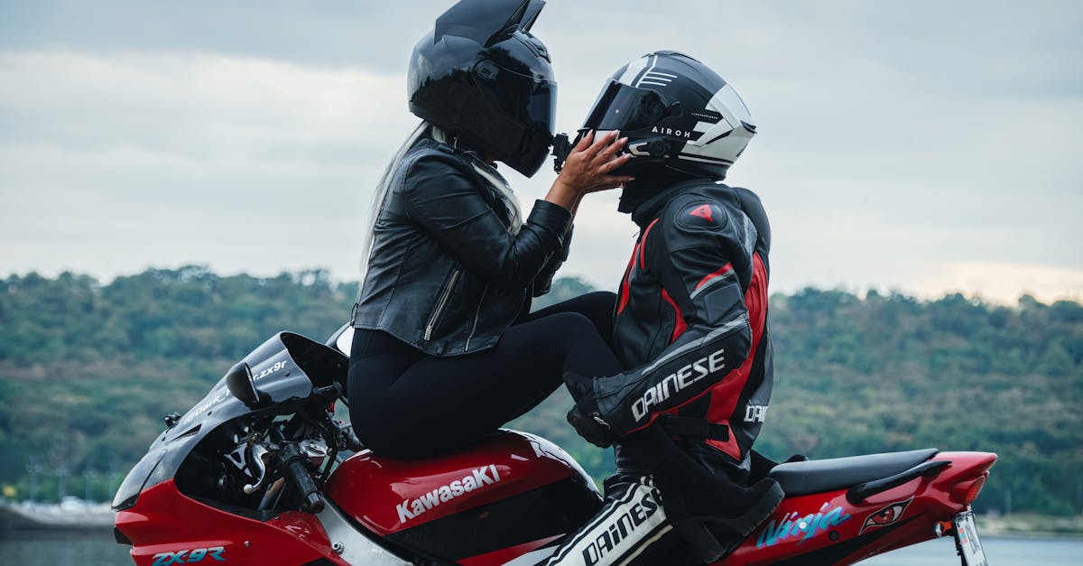 protégez votre moto avec notre assurance moto complète et abordable. profitez de la tranquillité d'esprit sur la route grâce à une couverture personnalisée qui répond à vos besoins. obtenez un devis rapide et facile dès aujourd'hui !