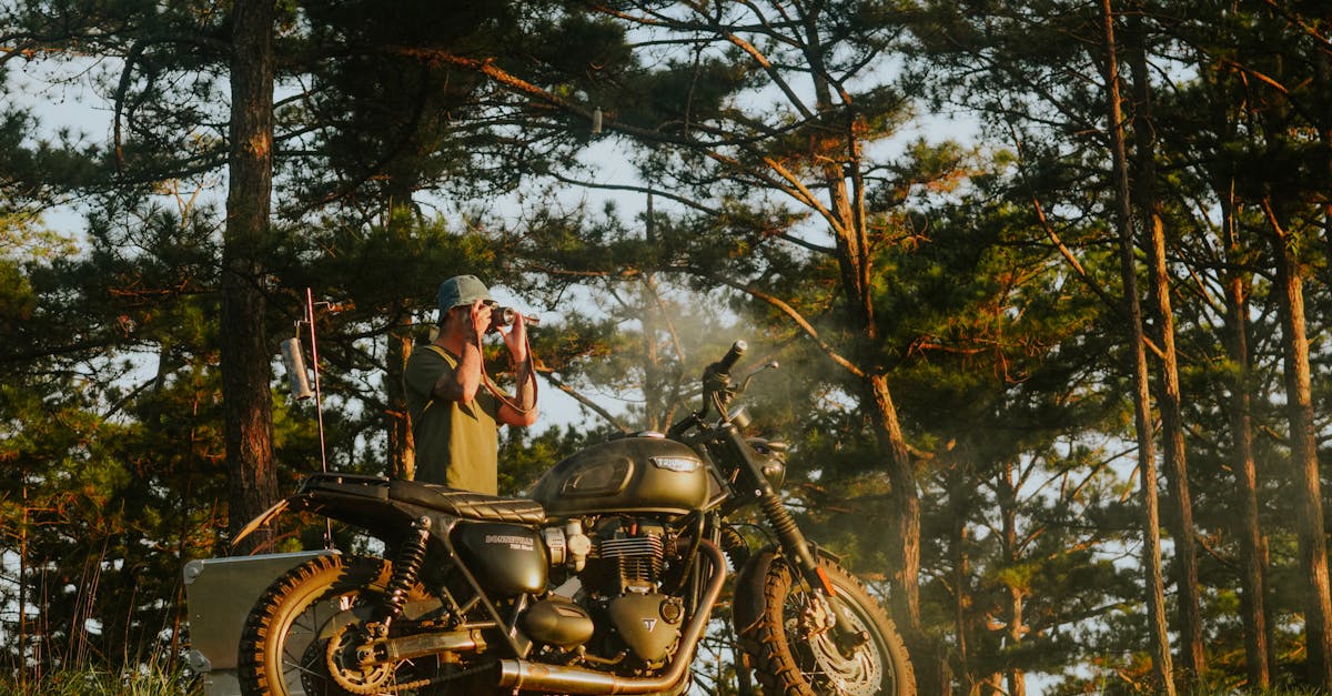 découvrez l'excitation des démonstrations de motos, où des passionnés montrent leurs compétences sur deux roues. assistez à des performances époustouflantes, des tricks impressionnants et une ambiance conviviale. rejoignez-nous pour une journée inoubliable dédiée aux amoureux de la moto!