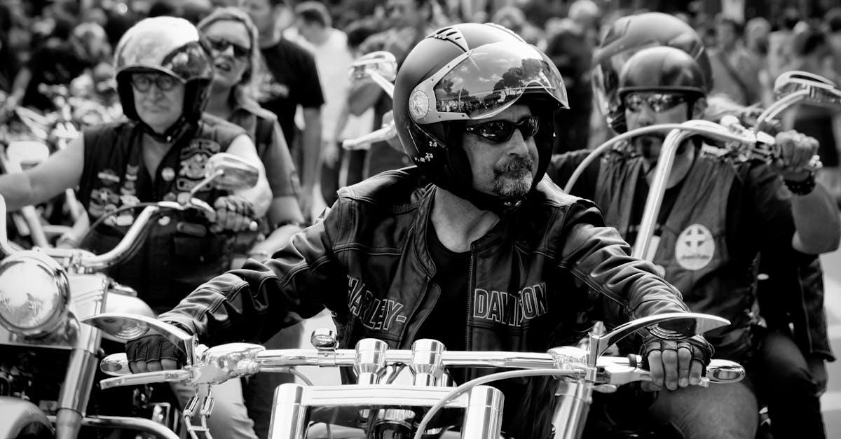 rejoignez-nous pour un rassemblement de motocyclistes inoubliable ! découvrez des spectacles, des courses, et rencontrez d'autres passionnés de la moto dans une ambiance conviviale et festive. ne manquez pas cet événement exceptionnel qui célèbre la culture motocycliste !