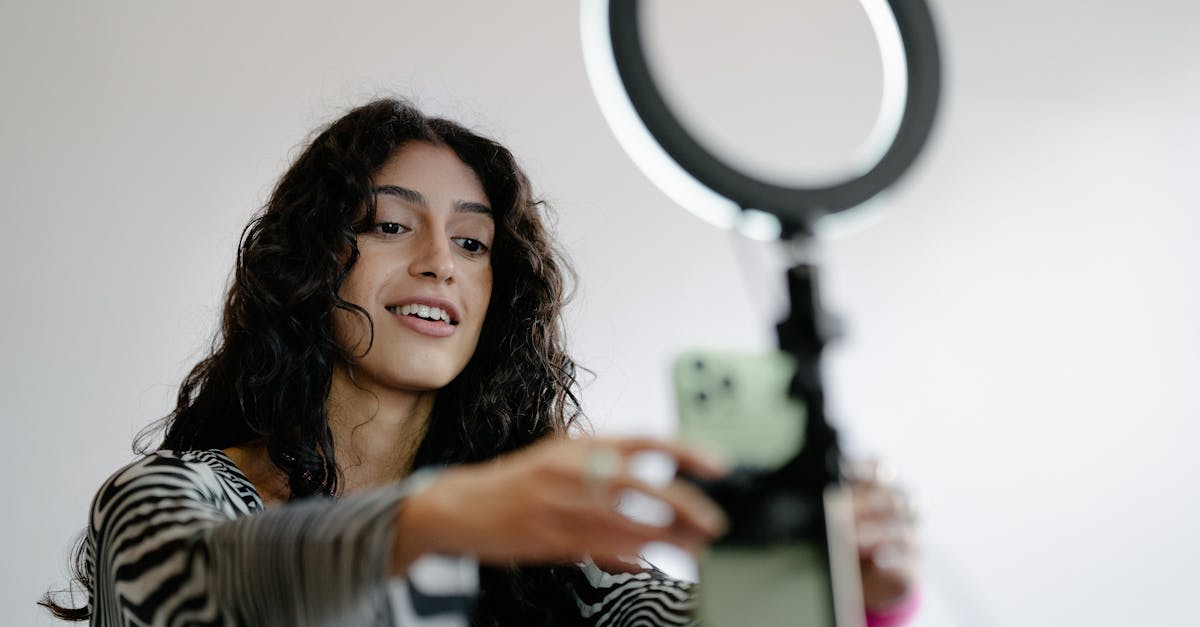 découvrez comment optimiser votre présence en ligne pour renforcer votre visibilité, engager votre audience et développer votre activité grâce à des stratégies digitales efficaces.