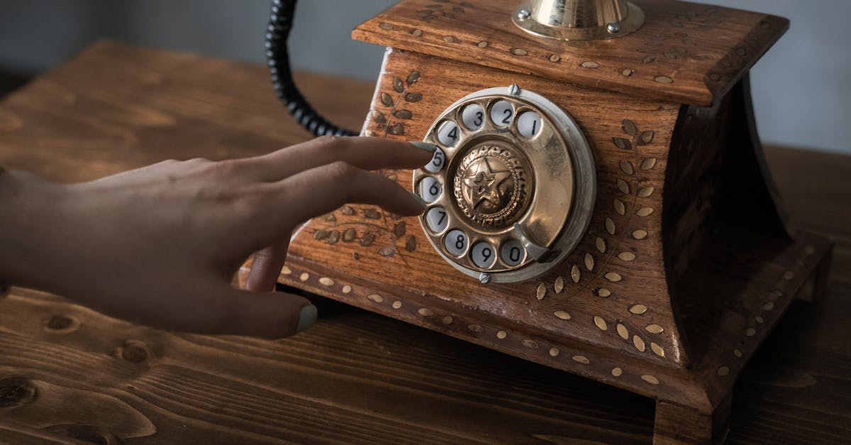 découvrez le monde de la téléphonie : des technologies innovantes aux dernières tendances en communication, explorez comment la téléphonie transforme notre quotidien et vous connecte au monde.