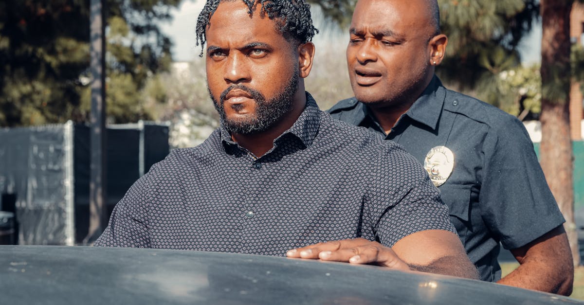 découvrez des conseils pratiques et des techniques efficaces pour prévenir le vol de votre moto. apprenez à sécuriser votre véhicule et à réduire les risques de vol grâce à des astuces de protection adaptées.