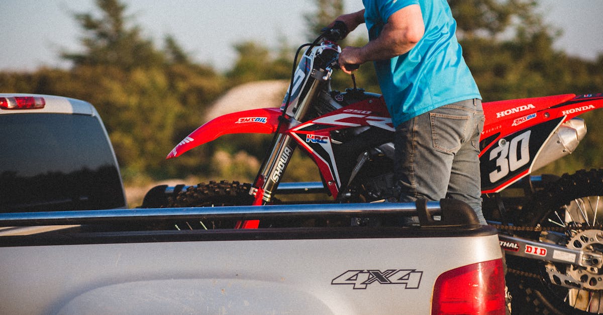 découvrez des options d'assurance moto abordables qui protègent votre véhicule tout en respectant votre budget. comparez les offres et trouvez la couverture parfaite pour rouler l'esprit tranquille.