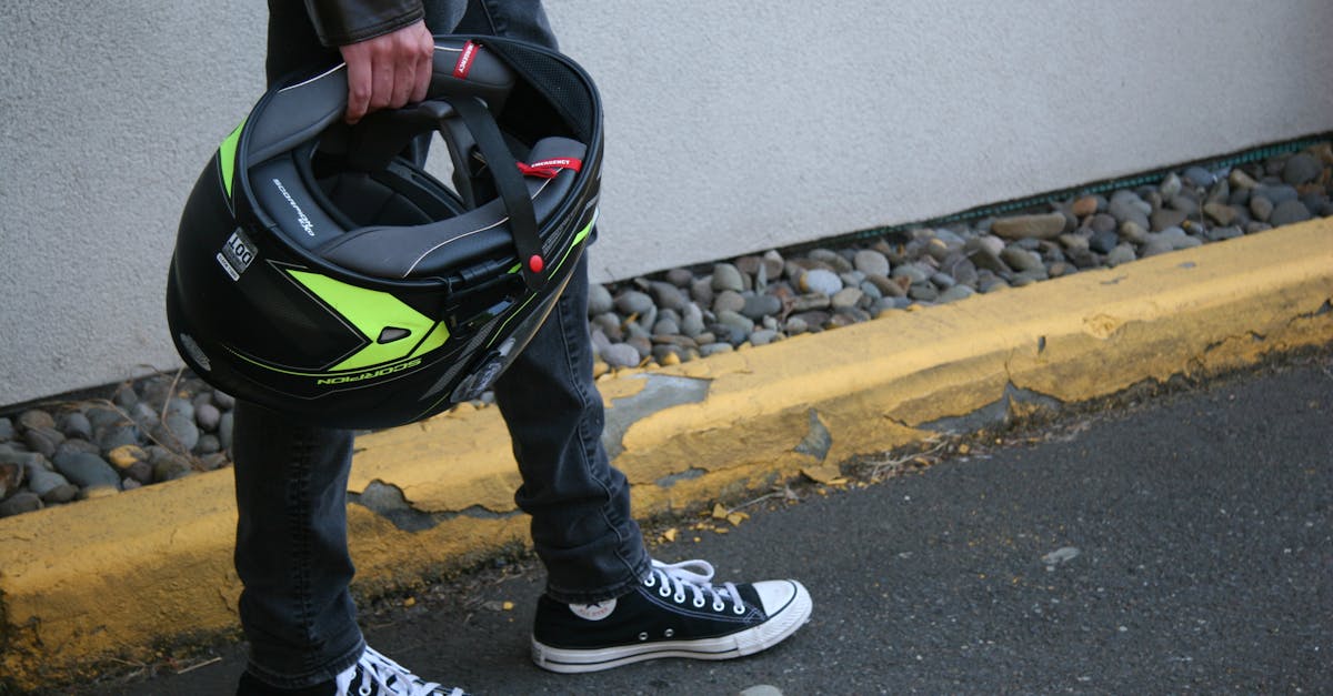 découvrez tout sur les coûts de l'assurance moto pour les jeunes conducteurs. comparez les options, obtenez des conseils pour économiser et trouvez la meilleure couverture adaptée à votre profil.