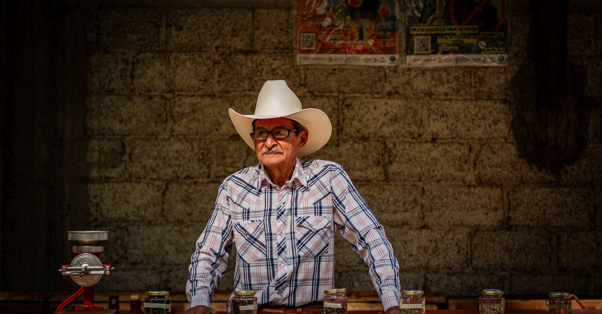 découvrez les lunettes opal, alliant élégance et confort. parfaites pour toutes les occasions, elles offrent une protection optimale tout en ajoutant une touche de style à votre look. trouvez la paire qui vous correspond dès maintenant !