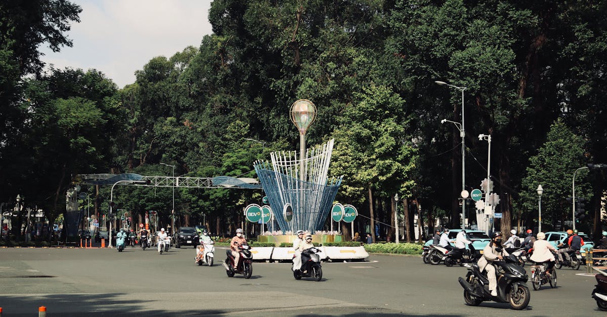 découvrez les meilleures options d'assurance pour motos afin de protéger votre véhicule et votre conduite. comparez les garanties, les prix et trouvez l'assurance moto qui correspond à vos besoins.