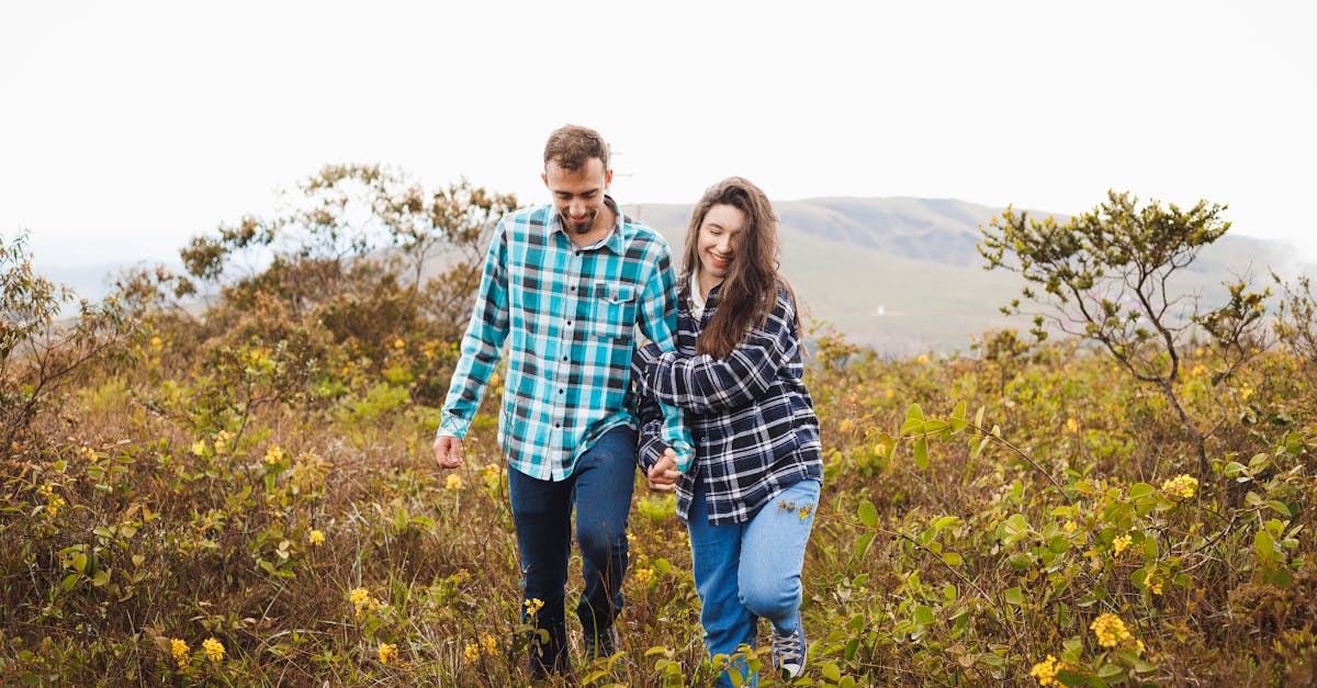 découvrez comment le concept de couple bonus peut enrichir votre relation amoureuse. apprenez des conseils pratiques pour naviguer les dynamiques d'un couple élargi, renforcer vos liens et vivre des expériences inoubliables à deux.