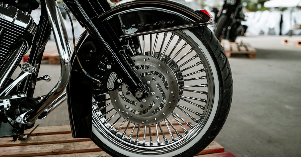 découvrez nos assurances moto adaptées à vos besoins. protégez votre véhicule avec des garanties complètes et des tarifs compétitifs. faites le choix de la tranquillité d'esprit sur la route grâce à notre expertise en assurance moto.