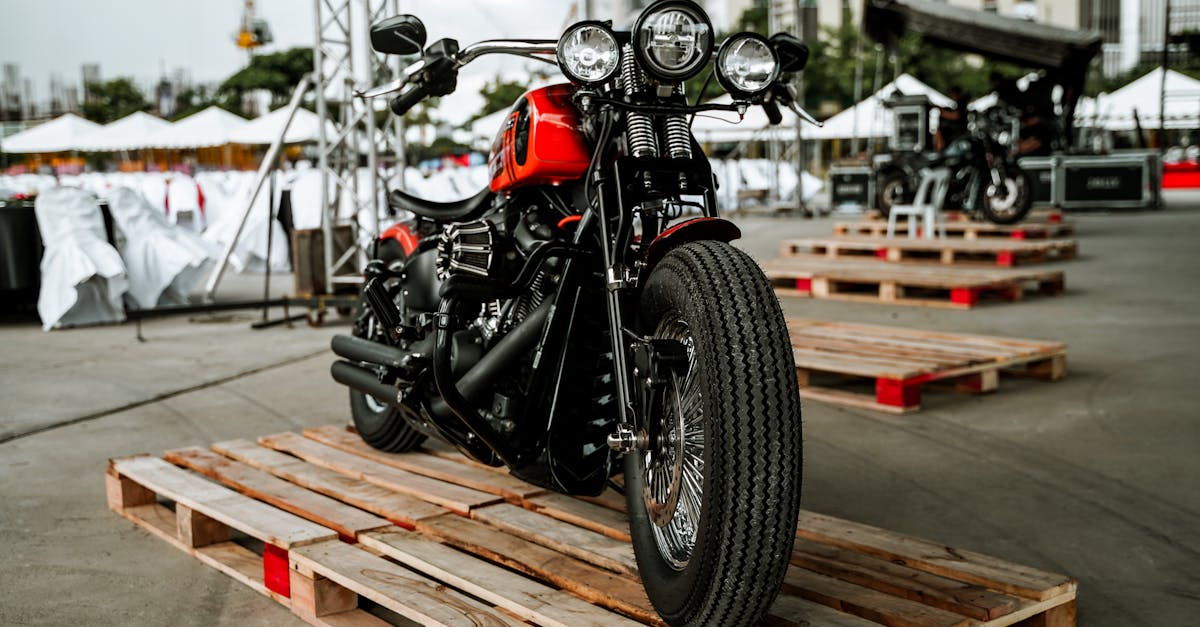 protégez votre moto avec une assurance spécialisée qui couvre tous vos besoins. découvrez nos options d'assurance moto adaptées à votre budget et bénéficiez d'une assistance complète sur la route.