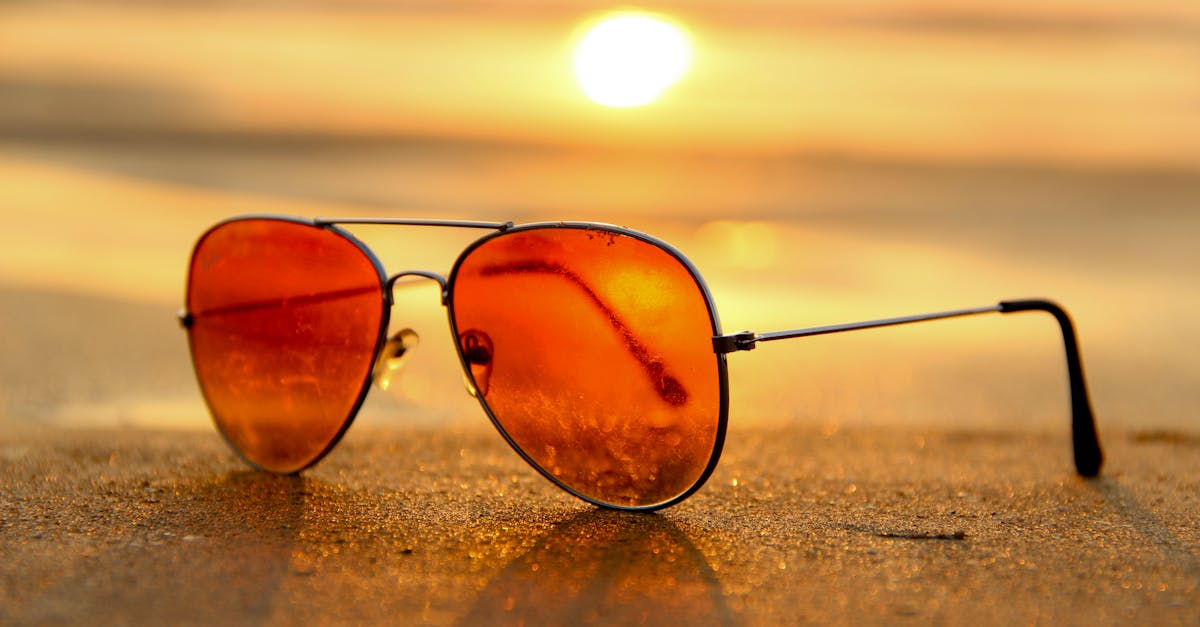découvrez notre collection de lunettes de soleil élégantes et tendance, conçues pour protéger vos yeux tout en ajoutant une touche de style à toutes vos tenues. profitez de la qualité et du confort avec nos modèles variés, idéaux pour chaque occasion!