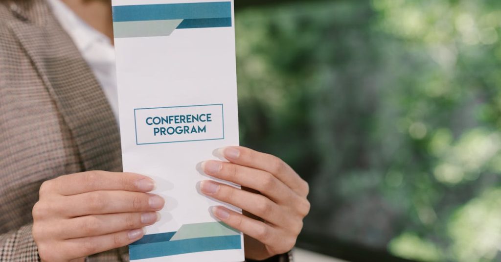 découvrez les stratégies et techniques essentielles pour optimiser votre communication commerciale. apprenez à engager efficacement vos clients et à renforcer votre marque grâce à des pratiques modernes et efficaces.