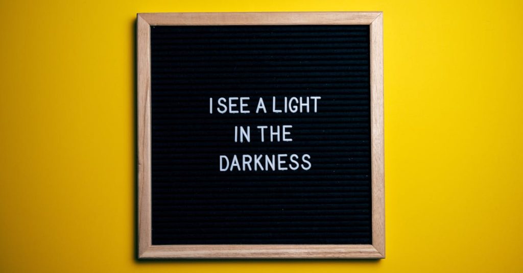 découvrez des citations inspirantes et motivantes à travers notre collection, parfaite pour illuminer votre quotidien et favoriser la réflexion personnelle.