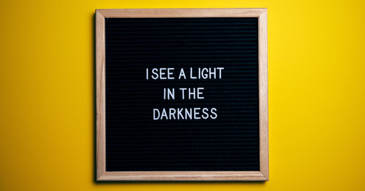 découvrez des citations inspirantes et motivantes à travers notre collection, parfaite pour illuminer votre quotidien et favoriser la réflexion personnelle.