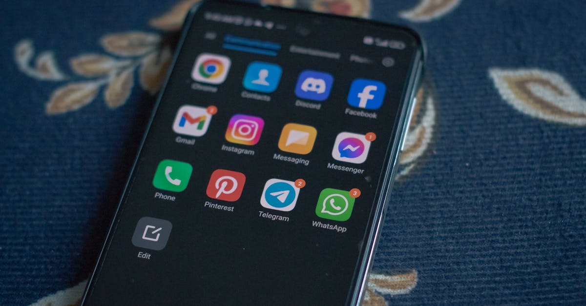 rejoignez discord, la plateforme incontournable de communication pour gamers et communautés. discutez en voix ou par texte, partagez vos passions et connectez-vous avec des millions d'utilisateurs à travers le monde.