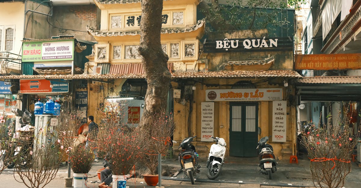 obtenez la meilleure assurance pour votre moto grâce à notre service de recommandation. comparez les offres des assureurs et trouvez la couverture idéale qui répond à vos besoins, tout en bénéficiant de conseils d'experts pour assurer votre sécurité sur la route.