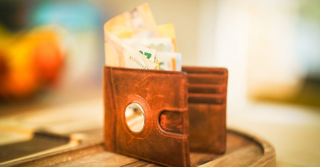 protégez votre domicile avec notre assurance habitation complète. bénéficiez d'une couverture sur mesure contre les dommages matériels, le vol et les imprévus. faites le choix de la tranquillité d'esprit pour vous et votre famille.