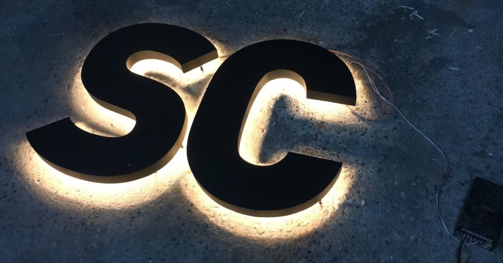 découvrez le monde dynamique de la publicité avec des stratégies innovantes et des campagnes créatives. apprenez à capter l'attention de votre public cible et à maximiser votre impact grâce à des techniques de marketing efficaces.