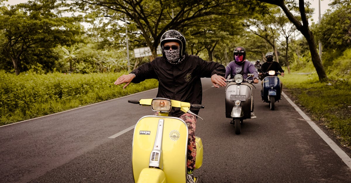 obtenez une assurance moto complète et adaptée à vos besoins. protégez votre véhicule et votre expérience de conduite avec des options de couverture flexibles et des tarifs compétitifs. roulez en toute tranquillité avec notre assurance moto fiable.