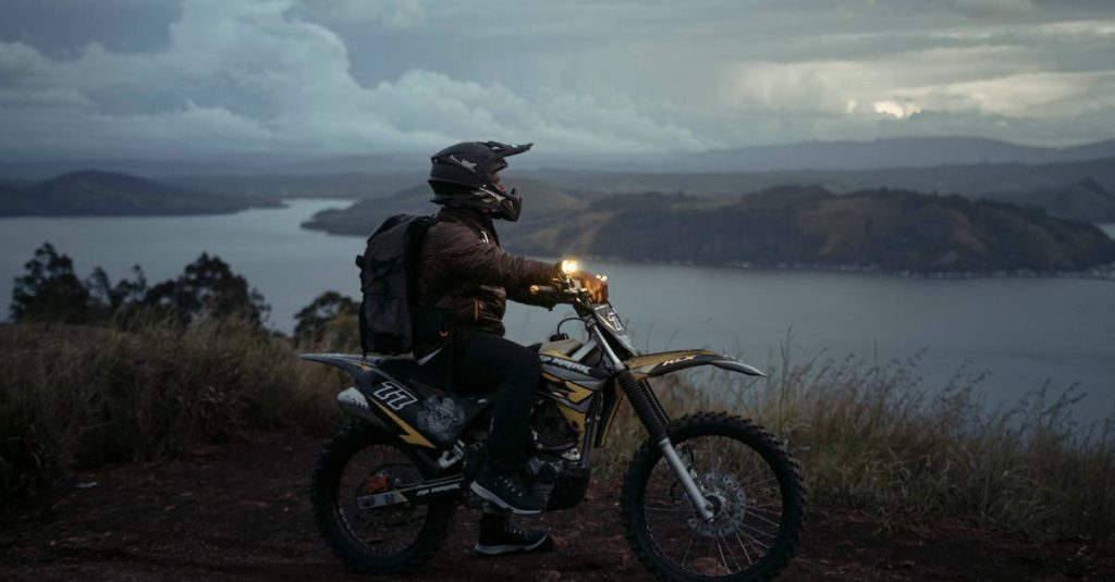 découvrez notre guide complet sur l'assurance moto. protégez votre véhicule avec des options adaptées à vos besoins et bénéficiez de conseils pour choisir la meilleure couverture au meilleur prix.