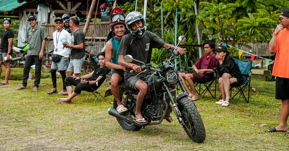 protégez votre moto avec notre assurance spécialisée. bénéficiez d'une couverture adaptée à vos besoins, que vous soyez un novice ou un motocycliste expérimenté. comparez les options et trouvez la meilleure offre pour voyager en toute sécurité.