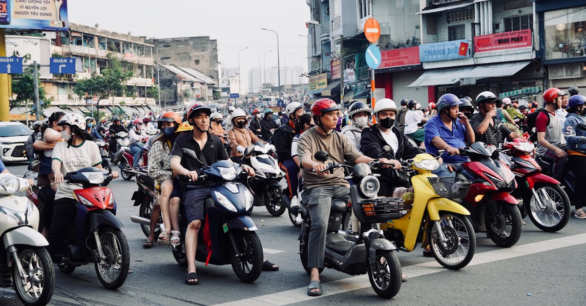 découvrez notre vaste sélection de scooters, idéaux pour les déplacements en ville. profitez de performances optimales, d'un design moderne et d'une mobilité accrue. adoptez un moyen de transport économique et écologique dès aujourd'hui!