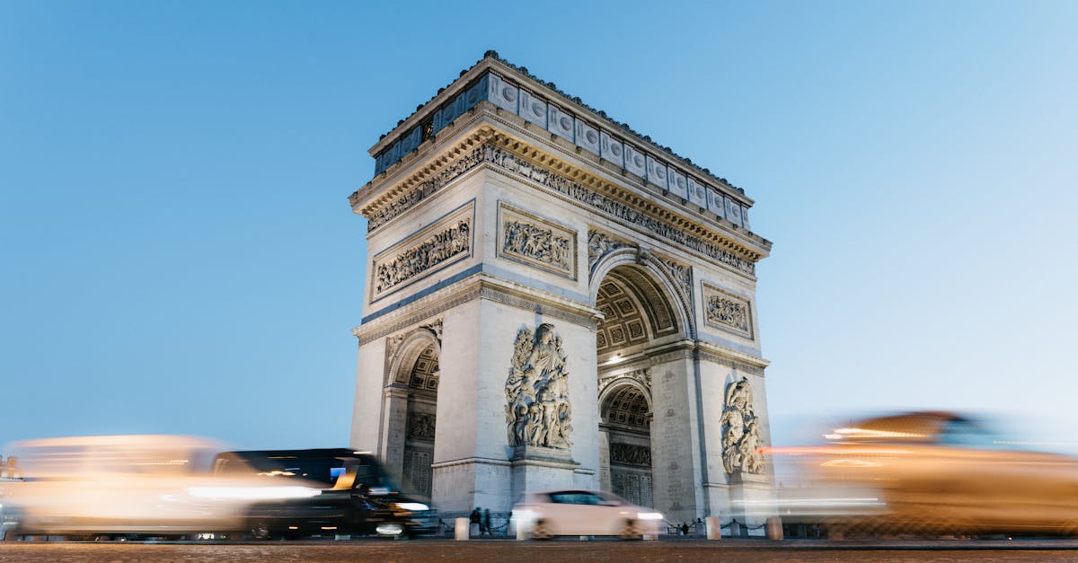 découvrez april paris, la marque française alliant élégance et fonctionnalité. explorez nos collections de vêtements et accessoires tendance, conçus pour sublimer votre style au quotidien. éveillez votre garde-robe avec des pièces uniques et modernes, parfaites pour toutes les occasions.