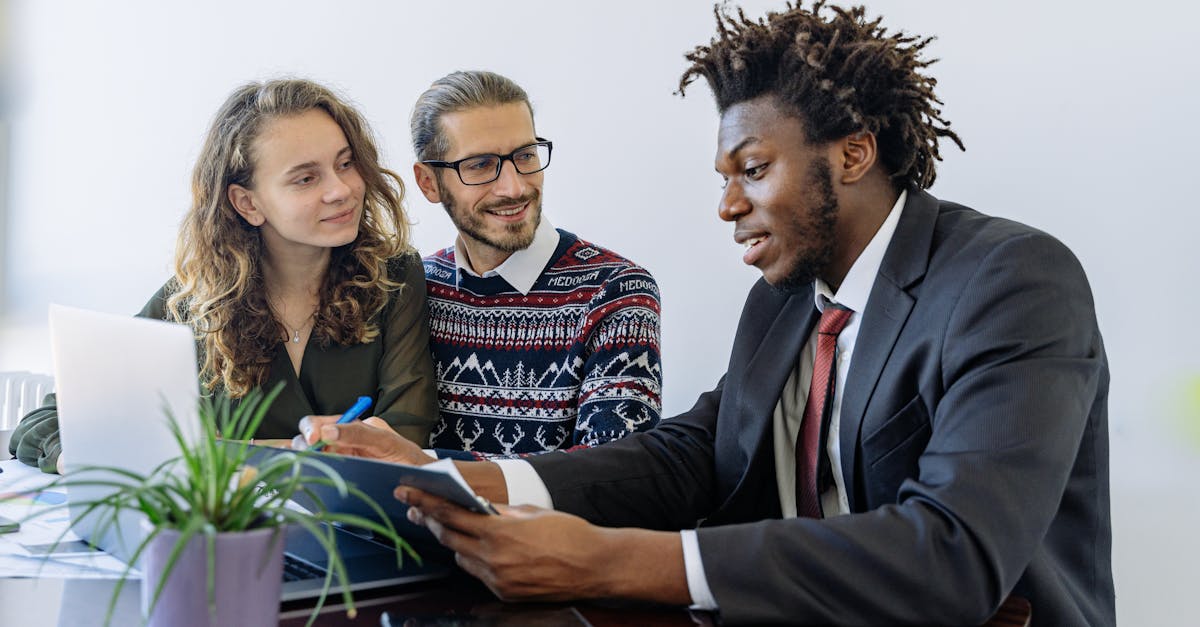 découvrez notre large gamme d'assurances adaptées à vos besoins, qu'il s'agisse d'assurance auto, habitation, santé ou vie. protégez ce qui compte le plus pour vous avec nos solutions sur mesure et un service client dédié.