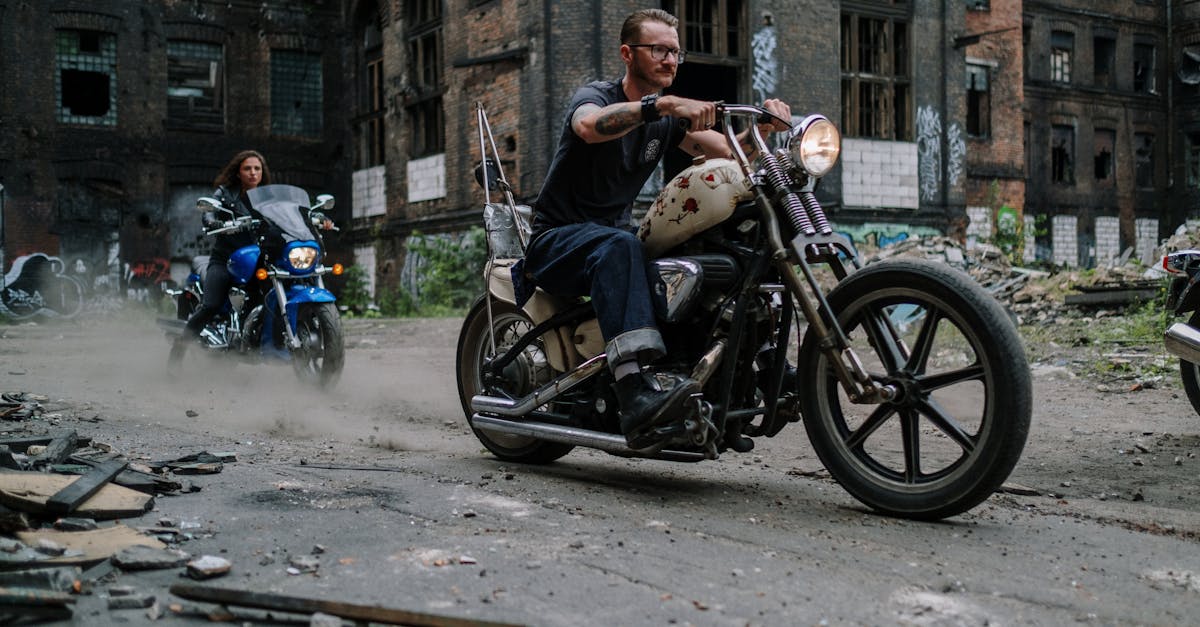 découvrez l'univers passionnant des motos ! trouvez des conseils d'achat, des astuces d'entretien, ainsi que les dernières tendances et modèles de motos. que vous soyez un pilote débutant ou expérimenté, plongez dans le monde des deux-roues et vivez des expériences inoubliables sur la route.