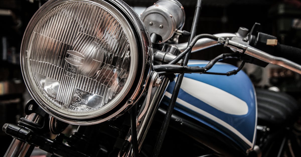 découvrez notre large gamme d'accessoires pour motos, conçus pour améliorer votre expérience de conduite. que vous cherchiez des protections, des équipements de sécurité ou des articles de personnalisation, nous avons tout ce qu'il vous faut pour optimiser votre moto. profitez de la qualité et du style avec nos accessoires incontournables!