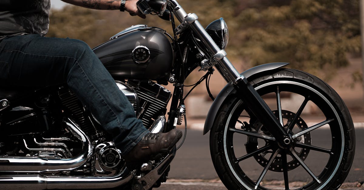 découvrez une large gamme d'accessoires pour motos, conçus pour améliorer votre expérience de conduite, augmenter votre sécurité et personnaliser votre machine. que vous soyez un passionné ou un conducteur quotidien, trouvez tout ce dont vous avez besoin pour votre moto ici.